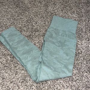 Green gymshark camo leggings